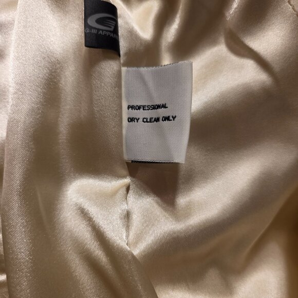 Jacket - Picture 3 of 6